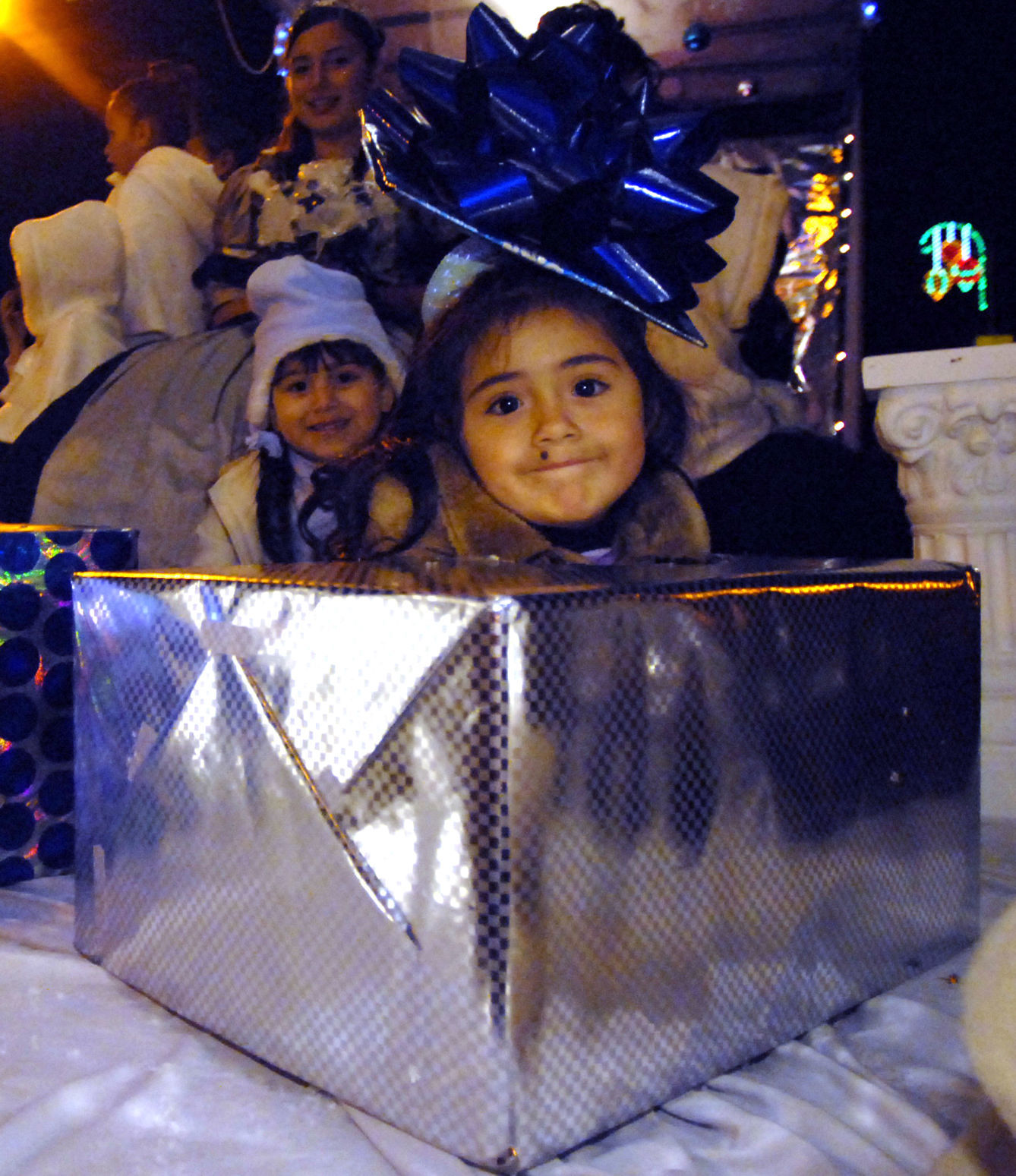 All wrapped up with a bow - 2007